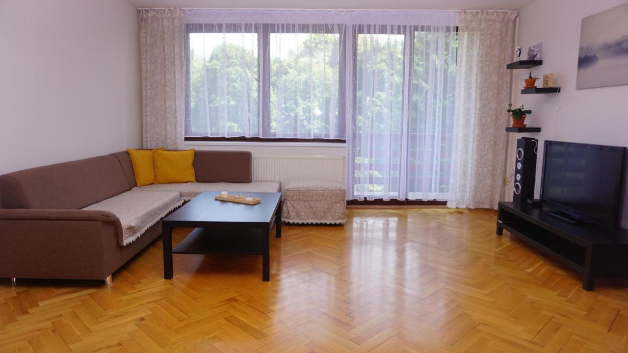 Cedron Apartments Benecko Exterior foto