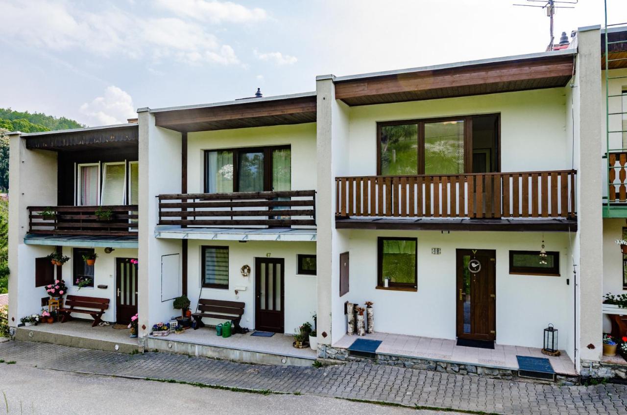 Cedron Apartments Benecko Exterior foto